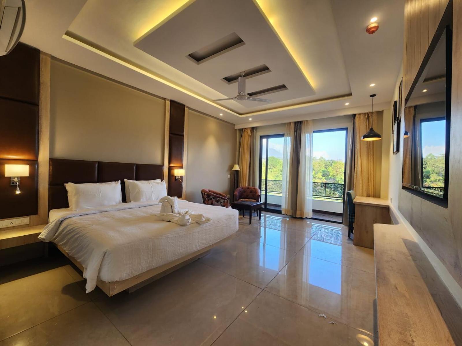 Aachman River And Valley View Resort Dharamshala - A Riverside Resort With Balcony View Экстерьер фото