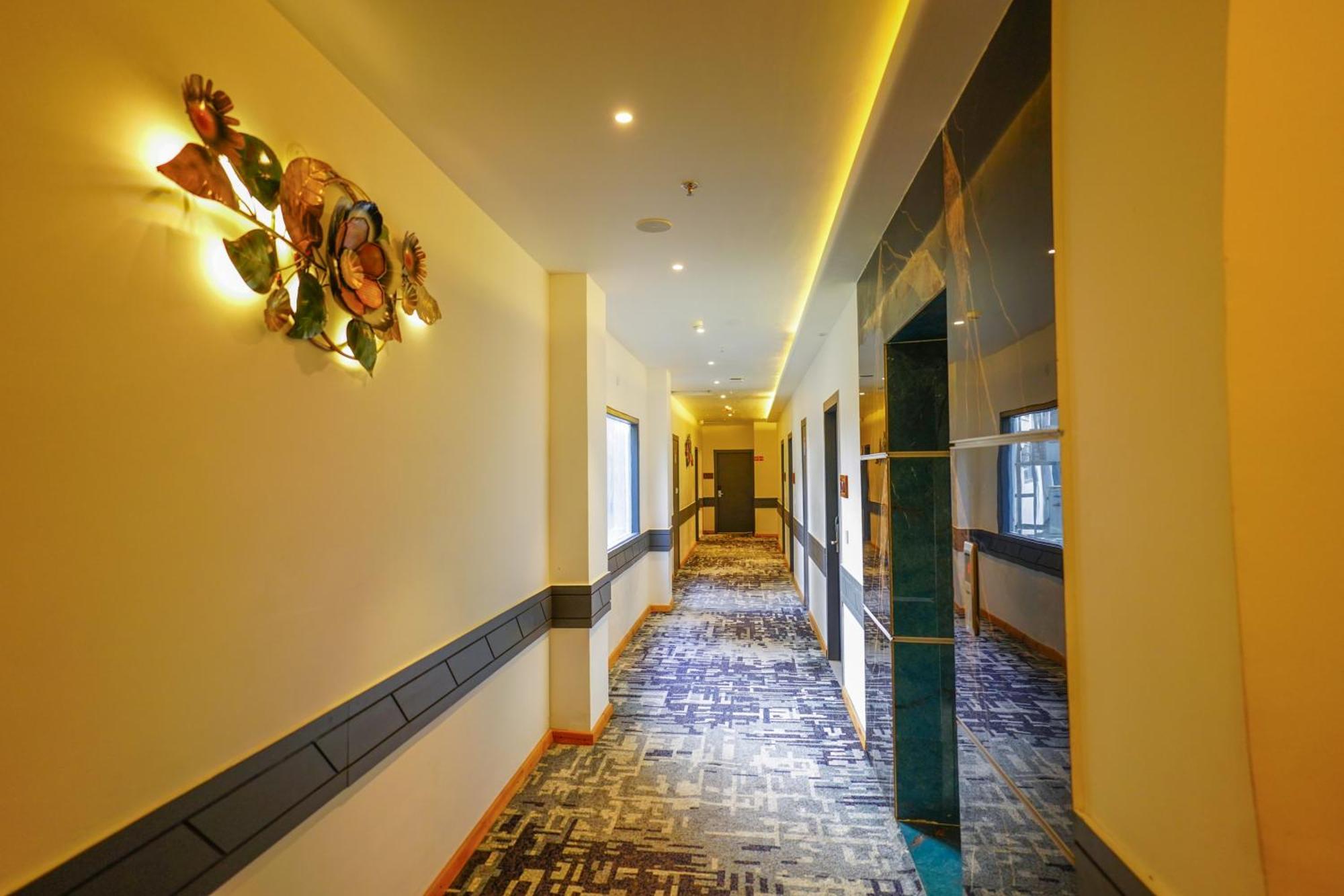 Aachman River And Valley View Resort Dharamshala - A Riverside Resort With Balcony View Экстерьер фото